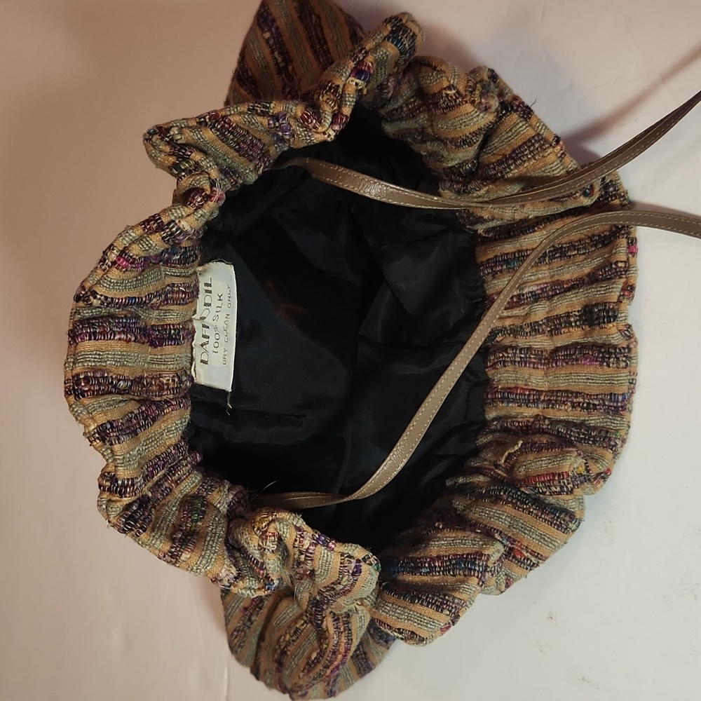 NWOT Vintage 1980's Daffodil brand Silk Tapestry-Style crossbody purse - Picture 4 of 5